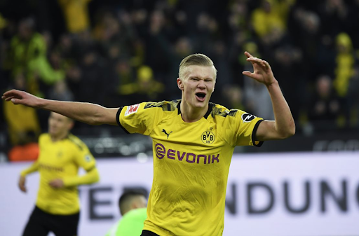 Erling Braut Haaland tiếp tục phá vỡ kỷ lục ghi bàn ấn tượng cho Borussia Dortmund