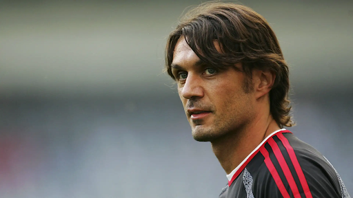 Paolo Maldini là huyền thoại bóng đá và là hậu vệ xuất sắc nhất mọi thời đại
