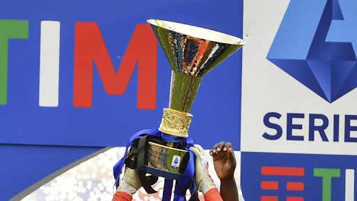 Serie A là giải bóng đá với các CLB danh tiếng như Juventus và AC Milan