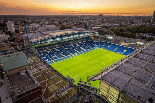Stamford Bridge - sân nhà của Chelsea, là biểu tượng lịch sử bóng đá tại London