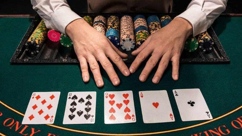 Top 5 Ordinary People That Became Famous Because of Poker